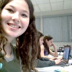 Meet your Posher, Lauren